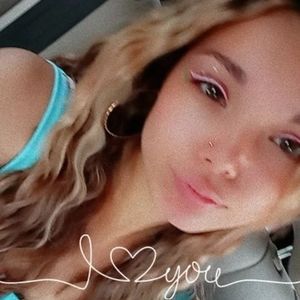 Meet your Posher, Aja